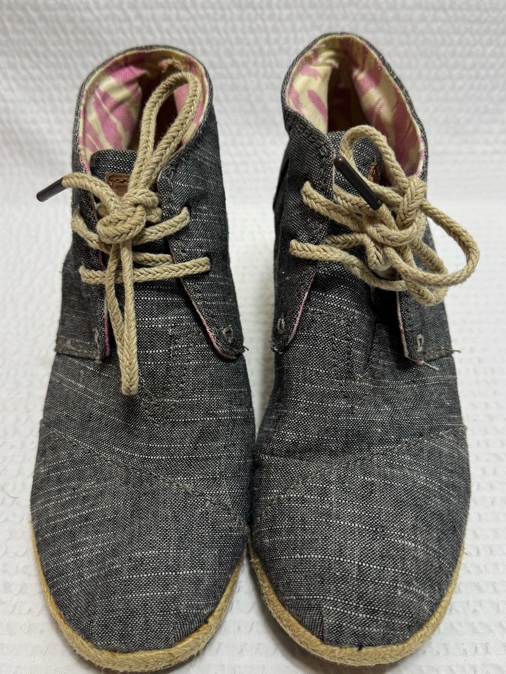 Toms women Casual Gray Chukka Boots with Rope Laces